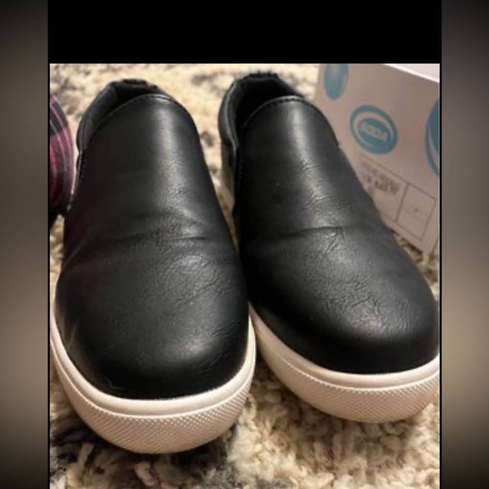 Soda size 8.5 womens shoes